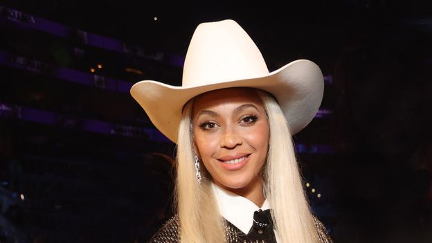 Viral Conspiracy: Is Beyoncé a&nbsp;Clone?