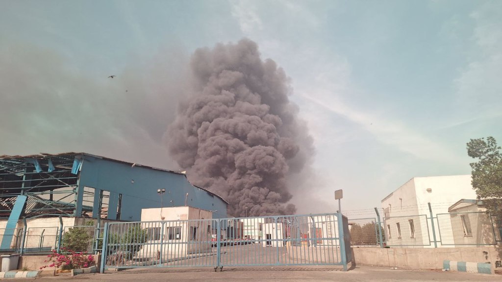 दक्षिणी ईरान के बंदरगाह पर भीषण विस्फोट: घायलों की संख्या 516 से&nbsp;अधिक