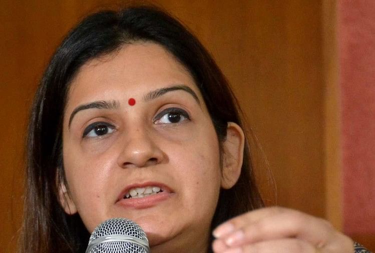 “तहव्वुर राणा को मुंबई के भीड़भाड़ वाले चौक पर फांसी दी जाए” – प्रियंका चतुर्वेदी शिवसेना (उ.बा.ठा.) की सांसद की&nbsp;मांग